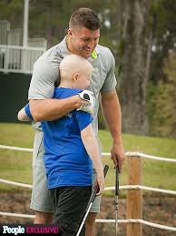  Tim Tebow I Want To Build A Legacy Greater Than Football Tim Tebow Tim Tebow Shaken Tim Tebow Girlfriend