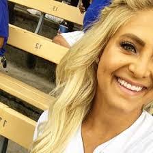 Stevie Knapp's Instagram, Twitter & Facebook