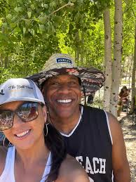 Family, rescue crews search for man gone missing at Lake Mead while  paddleboarding