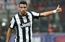 He is an actor and producer, known for perseguidos (2016), pecados ajenos (2007) and el manantial (2001). Besiktas Considering Mauricio Isla On Loan Besiktas International