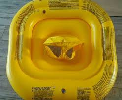 Schwimmring Deluxe Baby Float Pool School Neu In Baden Wurttemberg Muhlhausen Ehingen Babyausstattung Gebraucht Kaufen Schwimmringe Baby Ausstattung Pool