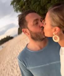 FWAW's Andrew Guthrie and Jess Nathan secretly get married