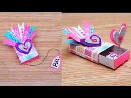 Check out from a range of flowers, chocolates. Easy And Beautiful Handmade New Year Gift Ideas Happy New Year Gifts New Year 2021 Gifts Easy Youtube