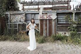 Auf der suche nach einem perfekten brautkleid für eine hochzeit mit wald, strand, rasen oder kaufen sie von milanoo für das schicke und gute qualit?t 2021 boho & bohemian hochzeitskleid in. Brautmode Berlin Brautkleider Brautaccessoires Aus Berlin Kisui