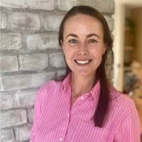 4200+ "Laura" profiles