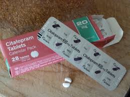 Because this medication is an ssri and adjusts the serotonin levels in the brain, patients wanting or needing to stop taking citalopram (celexa) should taper off the medication with the help of a doctor, instead of stopping suddenly or going cold turkey. Coming Off Citalopram