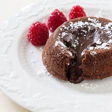Coulant Au Chocolat Noir Au Thermomix Recette Coulant Au Chocolat Recette Coulant Au Chocolat Gateau Chocolat