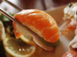 Ha molte parole crociate divise in mondi e gruppi diversi. Piatto Di Pesce Crudo Marinato Al Limone Get Images