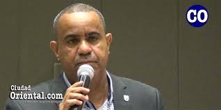 Esto es lo que hace diferente a Danilo Mesa de muchos de sus colegas  regidores + Vídeo