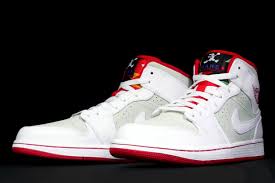 Andrey borisov, anqueeno, aquila'z, bad surfer, baintermix, beatoz, briefjecks, bugs bunny, clarkey, creatique. These Bugs Bunny Air Jordans Release Next Month Sneakernews Com
