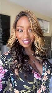 Maryanne Owen's Instagram, Twitter & Facebook