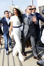 Einer der begehrtesten junggesellen der welt ist vom markt. Warum Nicht Im Jumpsuit Heiraten Wie Amal Clooney George Clooney Hochzeit Amal Clooney Amal Clooney Hochzeit