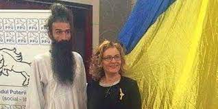 Ioan's 71,592 photos on flickr! Un Cuplu Perfect Stegarul Dac Si Grapini Imaginile Care Distreaza Internetul Aktual24