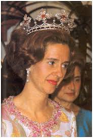 Tiaras y Joyas Reales