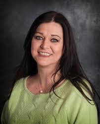 Ginger Major's Instagram, Twitter & Facebook