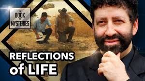 A cosmic law of life revealed in your reflection