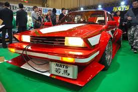 昭和の 族車 ２１世紀に復活 マジメな卒業制作だった 朝日新聞デジタル 族車 車 画像 昭和 レトロ 雑貨