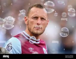 West ham united v aston villa hi-res stock photography and images