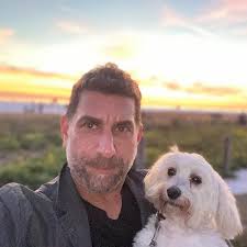 The Worst Case Scenario Survival Handbook: Travel: Joshua Piven, David  Borgenicht, Brenda Brown: 9780811831314: Amazon.com: Books