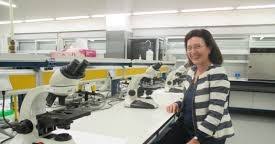 Sevillanos Ilustres: CATALINA LARA CORONADO