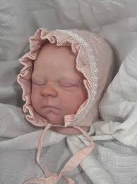 Is there a Christmas craft show at the army building this year?