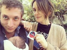 Potret Kenangan Jeremy Allen White dan Addison Timlin