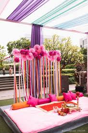 Fancy Origami Shenanigans Should Definitely Be In Your List Weddings Decor Haldi Weddingideas O Mehndi Decor Wedding Decor Photos Diy Wedding Decorations