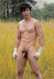 Naked Japanese Hunk - QueerClick