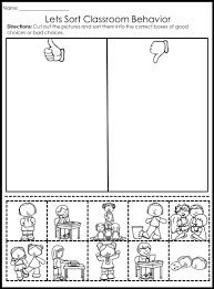 Behavior Picture Sorts Back To School Kindergarten Worksheets Kindergarten Math Worksheets Free Behavior