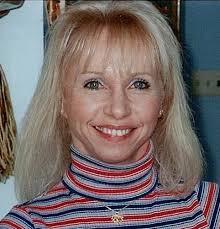 Deloris (DeDe) Lynn Heald