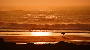 Wallpaper Sunset Sea Waves Beach Surfer 3840x2160 Uhd 4k Picture Image We have 32+ amazing background pictures carefully picked by our community. wallpaper sunset sea waves beach