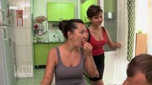 Lecţii de viaţă este o emisiune care prezintă diverse situaţii inspirate din viaţa reală a familiilor, în care se va pune accent pe poveşti de iubire, dorinţă vizioneaza gratis in exclusivitate in data de 18 mai 2015, un nou episod din emisiunea tv lectii de viata episodul 29 online, difuzat pe pro tv. Lectii De Viata