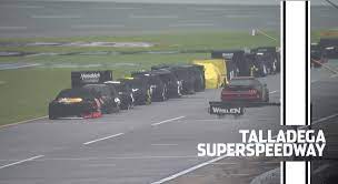 Et with hopes of firing. Pop Up Showers Delay The Start Of Talladega Nascar