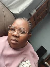 Satisfied customer received glasses order quickly