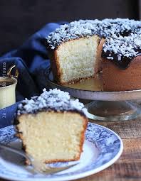 Les bonnes recettes de gâteaux faciles pour un dessert réussi. Gateau Au Yaourt Sans Huile Facile Recette Recette Gateau Au Yaourt Gateau Yaourt Gateau Nature Rapide