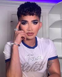 Bretman rock is a filipino american influencer, comedian, entrepreneur and beauty vlogger living in hawaii that gained notoriety for his comedic videos on instagram and vine in 2015. Bretman Da Baddest Rock On Instagram Da Baddest Giveaway Win The Bretmanrock X Colourpop Collectio Bretman Rock Makeup On Fleek Beauty Inspiration