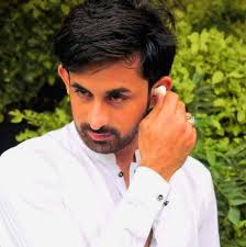 AoA, phase 1 mein Ak esi jaga ha jahan khane pine ki bhot demand ha Agr koi  Banda chips yah samsoy ka stall lagna Chahta ha Tu comment kare.