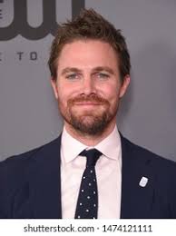 1+ Hundred Entertainment Stephen Amell Royalty-Free Images, Stock Photos &  Pictures
