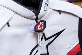 Review Alpinestars Celer Leather Jacket 449 99 Visordown