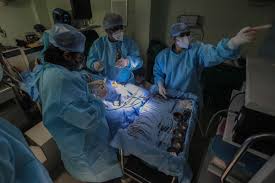 Se trata de mucormicosis un tipo de hongo negro que afecta a pacientes con niveles de azúcar irregulares, provocándoles pérdida de la vista, amputación de la zona afectada y, en el peor de los. Mucormicosis Muere El Primer Paciente Sospechoso De Hongo Negro En Mexico Sociedad El Pais Mexico