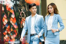 Nam gymer còn được cặp vợ chồng doanh nhân tặng sách quý. Tin Tuyá»ƒn Dá»¥ng Nganh Thá»i Trang Cho Nhiá»u Vá»‹ Tri May Ä'o Vest Nam Veston Duy Nguyá»…n ThÆ°á»›c Ä'o Thanh Cong Cá»§a Báº¡n