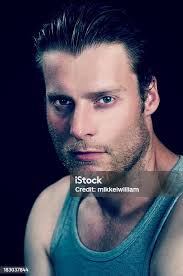 Foto de Rosto Masculino Com Barba Luz e mais fotos de stock de Adulto