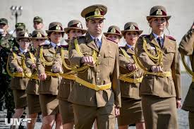 În atenția candidaților la facultatea de medicină. Ceremonia MilitarÄ De Acordare A Primului Grad De OfiÈer Umfst Universitatea De MedicinÄ Farmacie ÈtiinÈe Èi Tehnologie Din Targu MureÈ