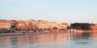 Η αλίκη είπε μια ωραία ιστορία. Nea Kallikrateia Xalkidikh Enoikiazomena Dwmatia Halkidiki Info Com
