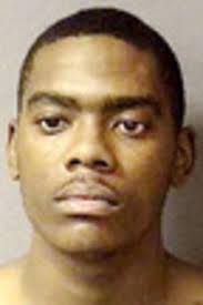 Police: Woman provided bank robbers with car