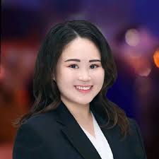 Finished my first year as a corporate girlie in comms