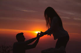 If you are confused on how to propose a boy on call then i have the best idea of the situation. Plan The Perfect Outdoor Proposal 19 Romantic Ideas Joy
