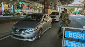 Warganegara malaysia yang mempunyai ic malaysia. Cmco Sabah Police Explains Two People One Car Rule With Sassy Replies To Netizens