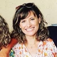 Jessica Hiatt's Instagram, Twitter & Facebook