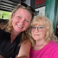 Tess Holmes (@taholmes11) • Threads, Say more